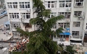 突發(fā)！青島一居民樓發(fā)生爆燃！已造1人死亡，7人受傷！3公里外有震感…