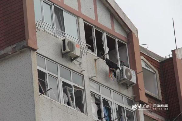 突發(fā)！青島一居民樓發(fā)生爆燃！已造1人死亡，7人受傷！3公里外有震感…